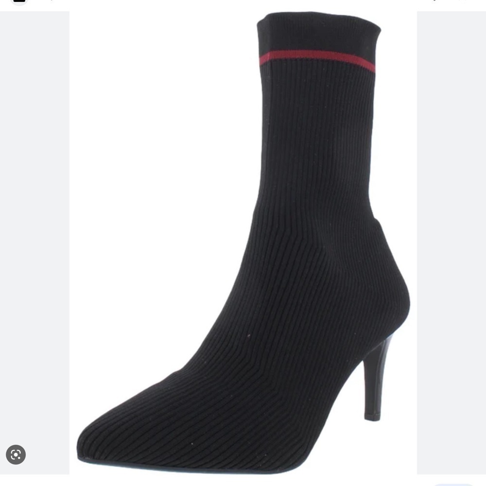 ‼️SOLD‼️Vince Camuto Roreeta Knit Pump Bootie Black Women’s size 8.5 NIB